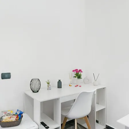 Black And White Bed & Breakfast 3*